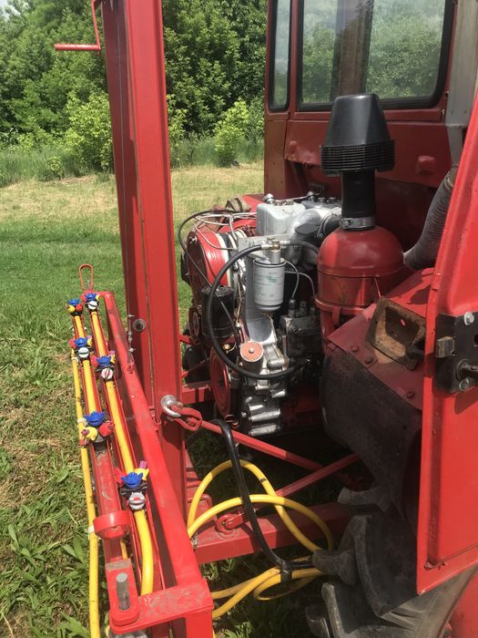 Самоходний оприскувач Т-16м ОП300 ARAG Bravo 180s