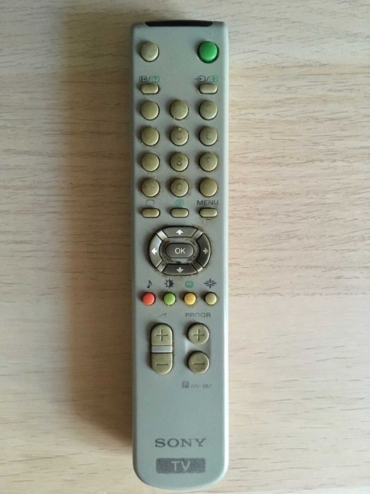 Televisão Sony Trinitron (avariada)