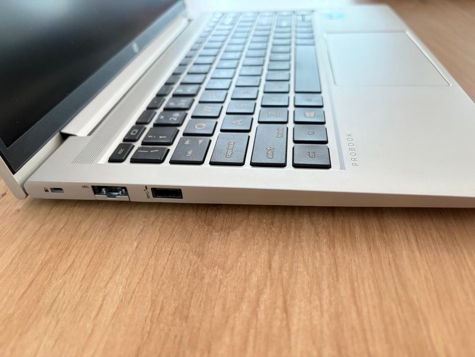 Portátil HP probook 440 G8