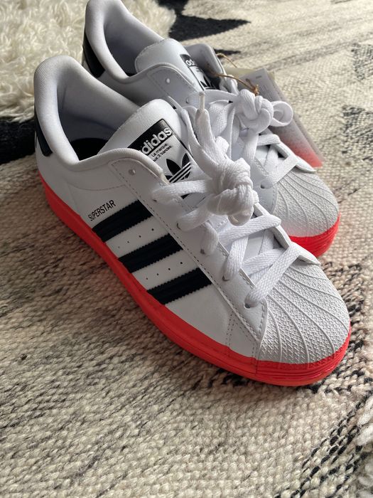 Adidas superstar