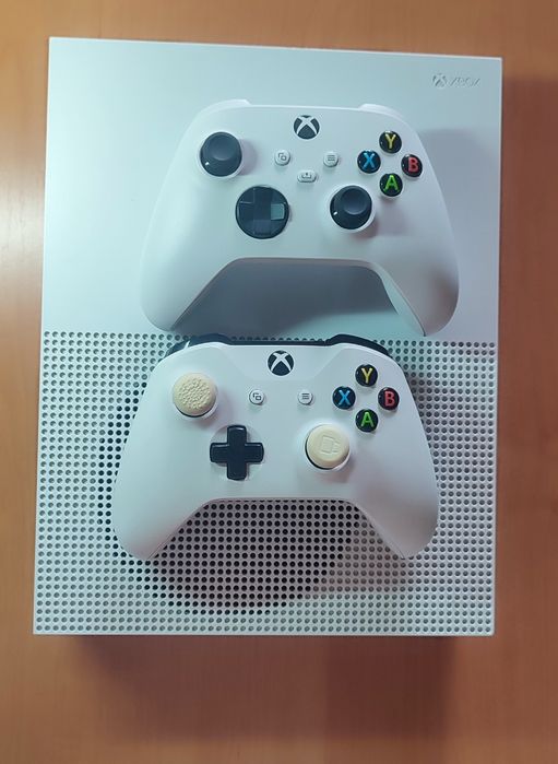Ігрова приставка Xbox One S All Digital Edition 1 Tb