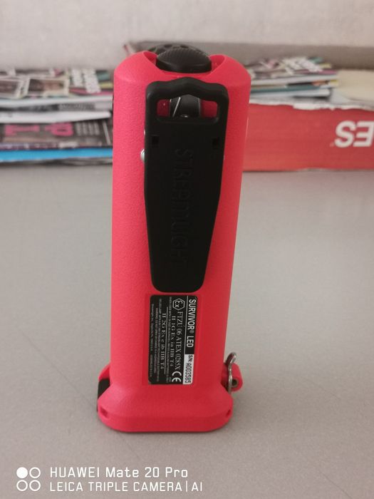 Vendo lanterna streamlight survivor led nova