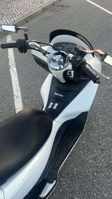pcx 125 2011 moto de garagem
