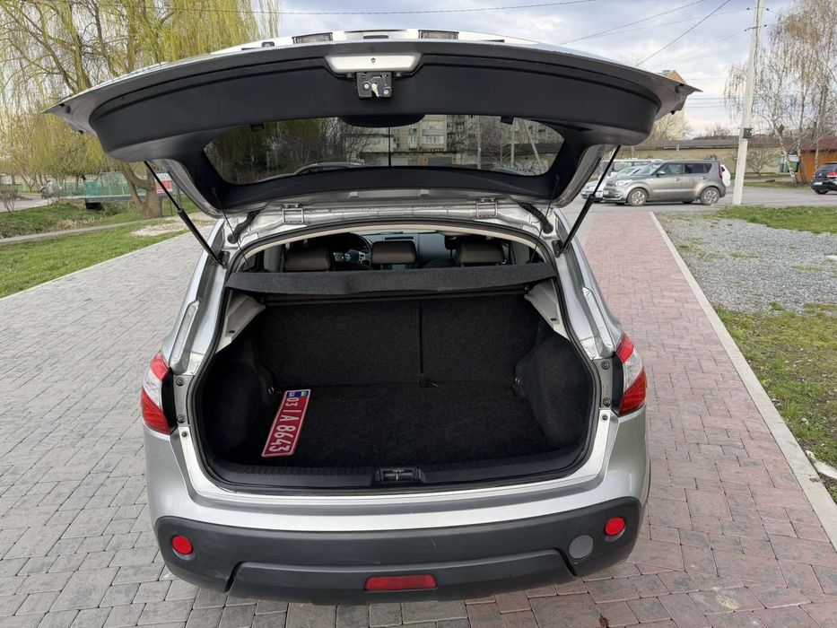 NISSAN Qashqai,Automat 2.0 Benzin