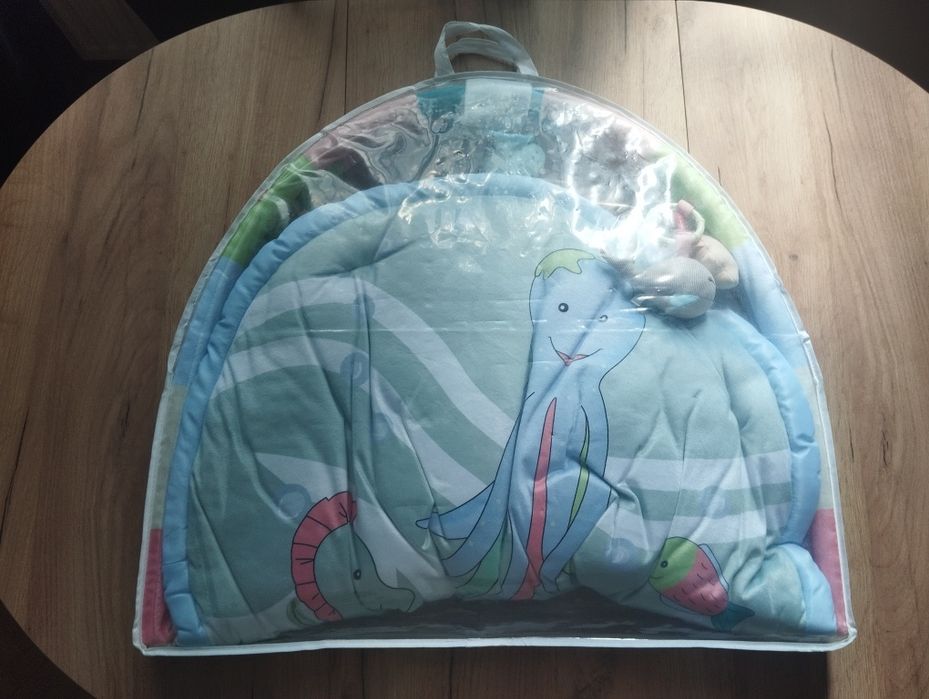 Mata interaktywna edukacyjna dla dzieci miękka Lupilu