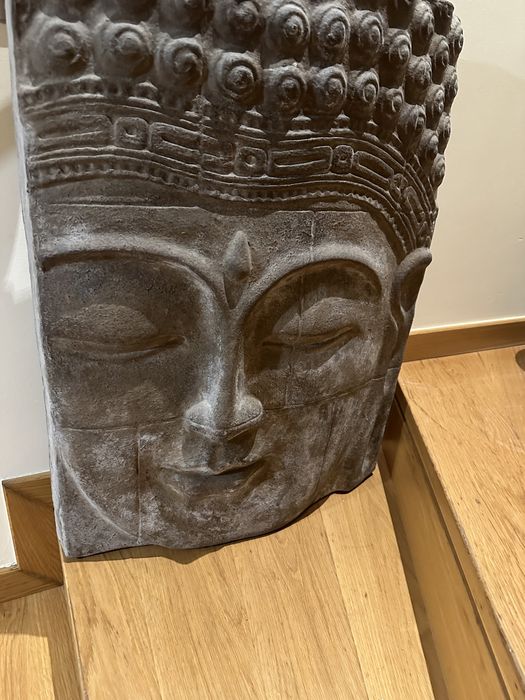 Estatueta para decor em parede