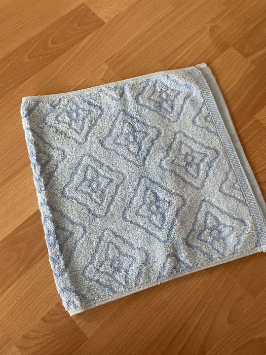 Махровий рушник, новий