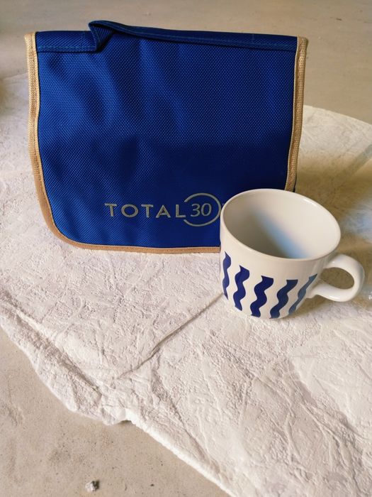 Косметичка жіноча + кружка