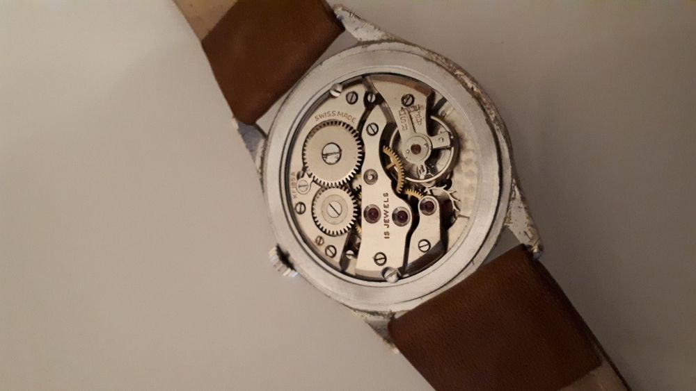 Relógio Antigo vintage Favorit Watch Swiss from 40's black dial