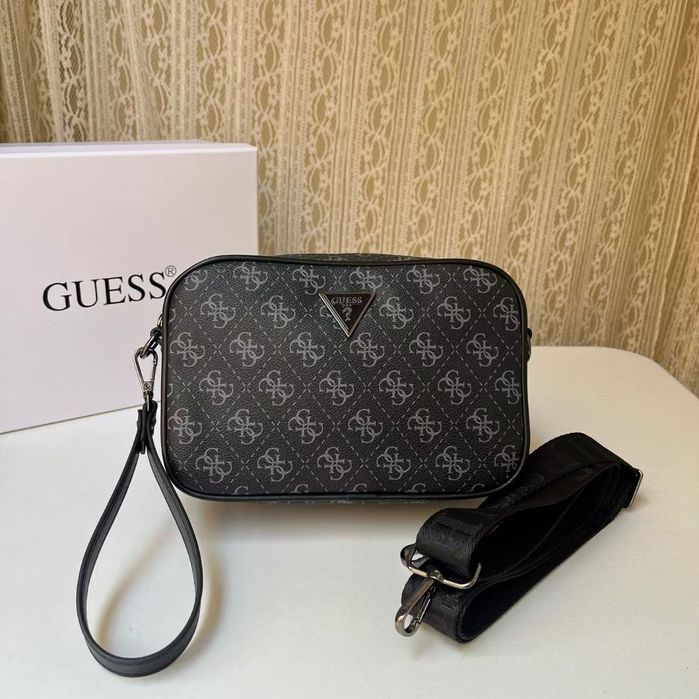 Сумка Guess нова