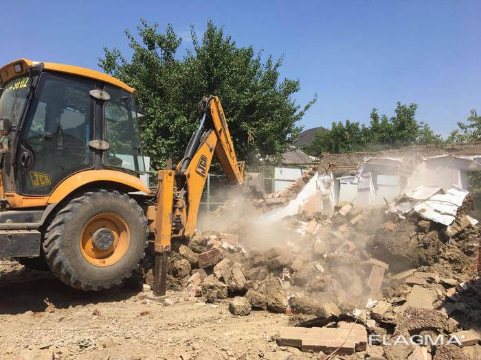 Демонтаж будівель/споруд. Знесення та вивіз будівельного сміття.