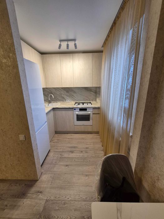 Продам 1комн. квартиру . Метро Армейская - 3мин. Сертификат-да.