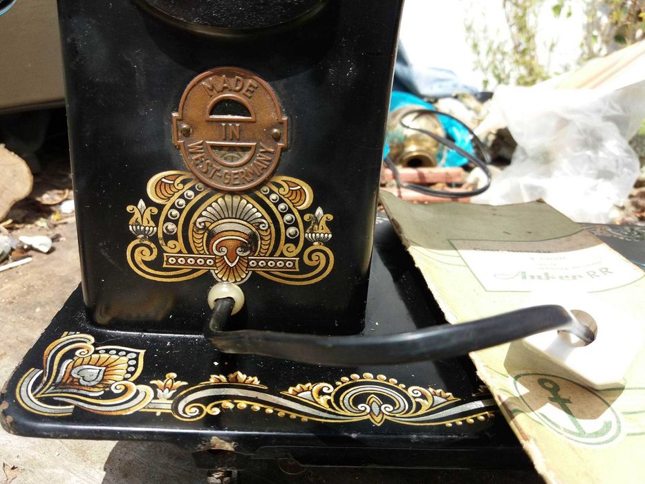 Máquina de costura Anker