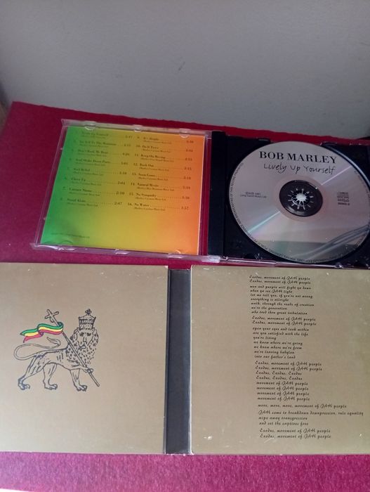 Conjunto de CDs bob Marley