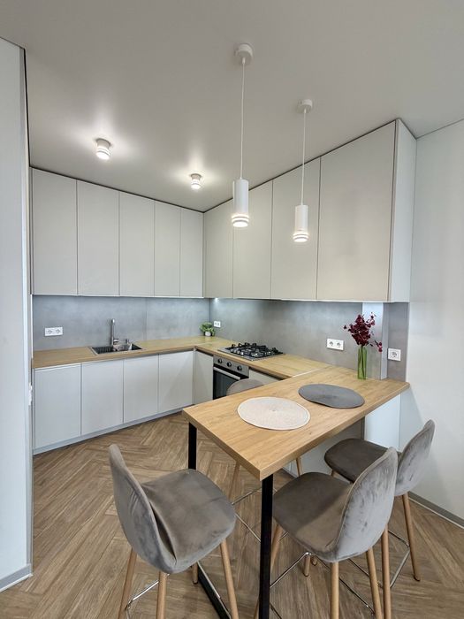 Оренда 1 кімнатна квартира ЖК Avalon Holiday, 42 м*, вул. Героїв Майдану, 5 , с, Сокільники, (поруч  вул. Стрийська, Автовокзал)
