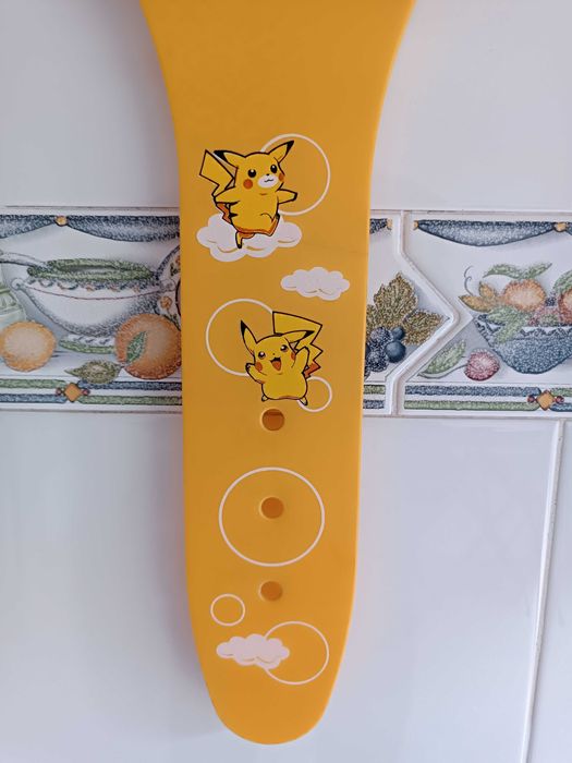 Vendo relógio pikachu