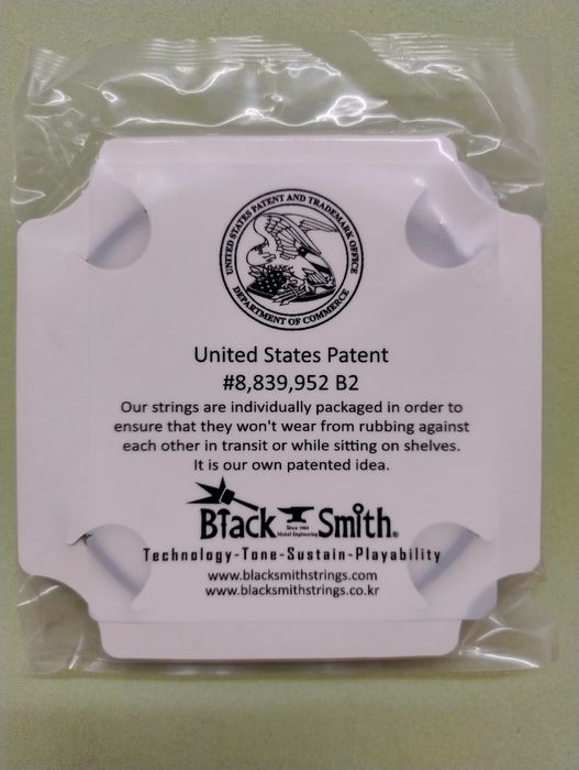Струни для бас гітари 5 Black Smith