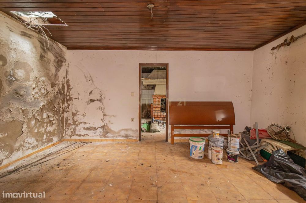 Casa em Ruínas com Jardim em Anais, Ponte de Lima