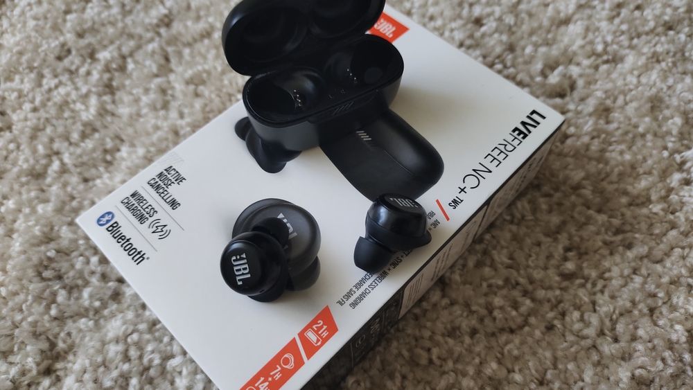 Навушники JBL LiveFree NC+ Plus TWS