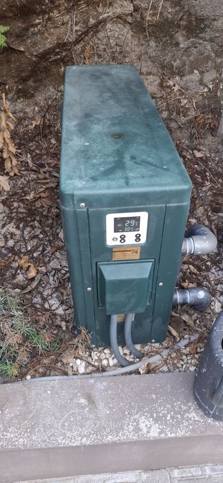 Bomba de Calor para Piscina GardenPAC InverTech 11 kW – Como Nova!