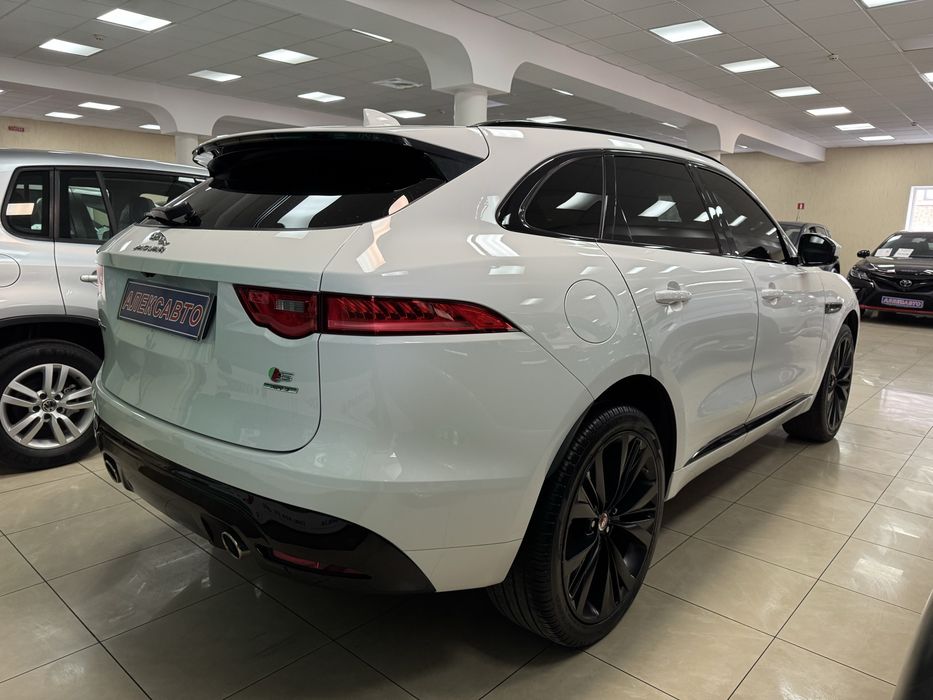 Jaguar F-Pace S AWD 3.0i V6 24V 8АКПП 2018 р.в. (345 к.с.)