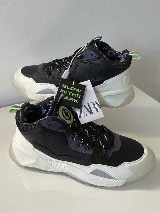 Кросівки неонові zara