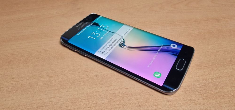 Samsung Galaxy S6 Edge 64GB SM-G925F