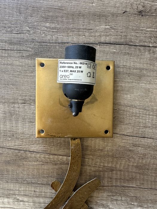 Candeeiro de parede dourado AREA