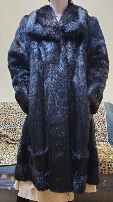 шуба жіноча, натуральна - нутрія