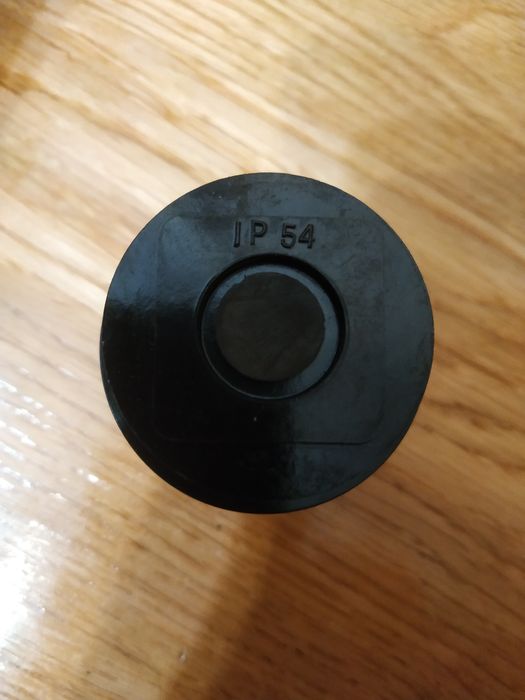 Фоторезистор: ФР-1-3,  ФР1-4В, СФ2-6А, ФСК-2, ФСА-Г2