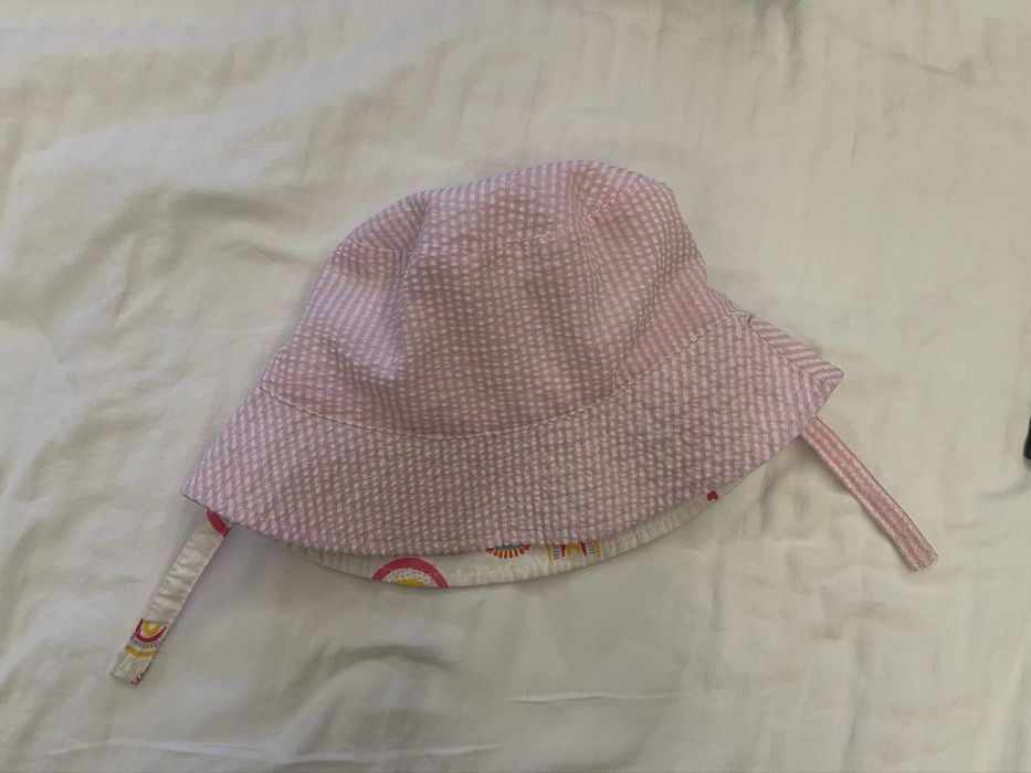 Панамка на дівчинку