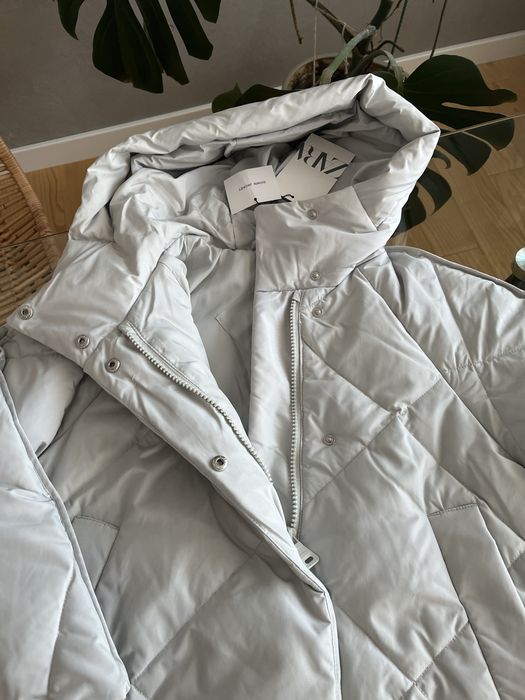 Зимова пухова куртка Zara