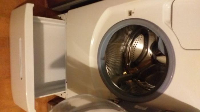 Pralka Ariston Hotpoint AQ8F 29 UH (EU)/1