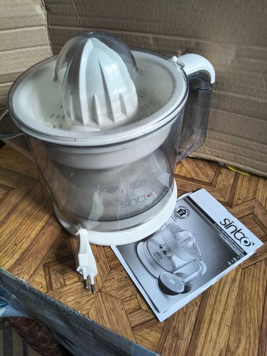 Соковижималка для цитрусових SINBO Citrus Juicer SJ3141
