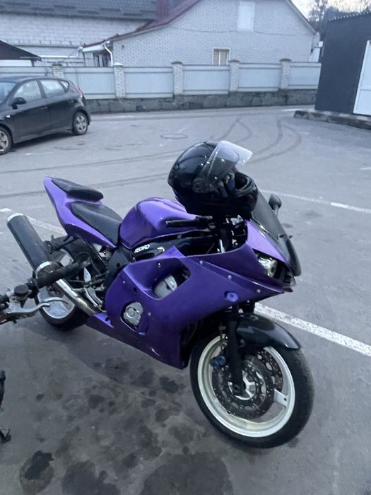 Продам,обміняю yamaha r6 2001