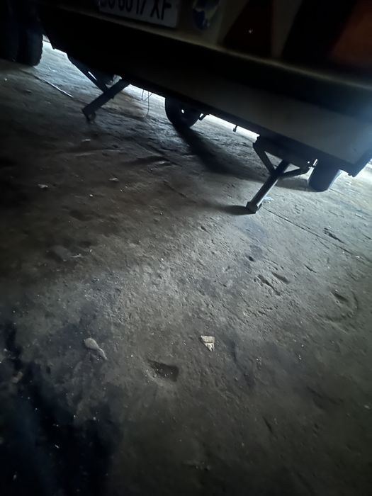 Кемпер кемпінг будинок на колесах автодім