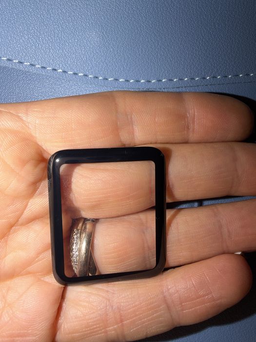 Стекло на Apple Watch 42mm