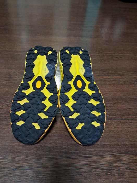 Трекінгові кросівки hoka м speedgoat 5 Р 49 1/3 32см