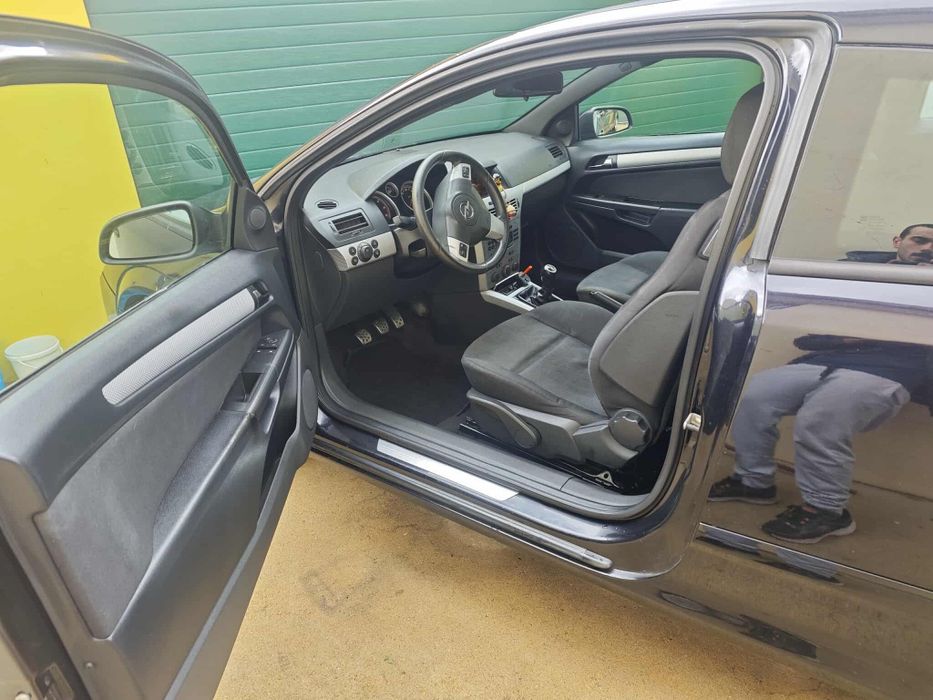 Opel Astra h 1.3 GTC