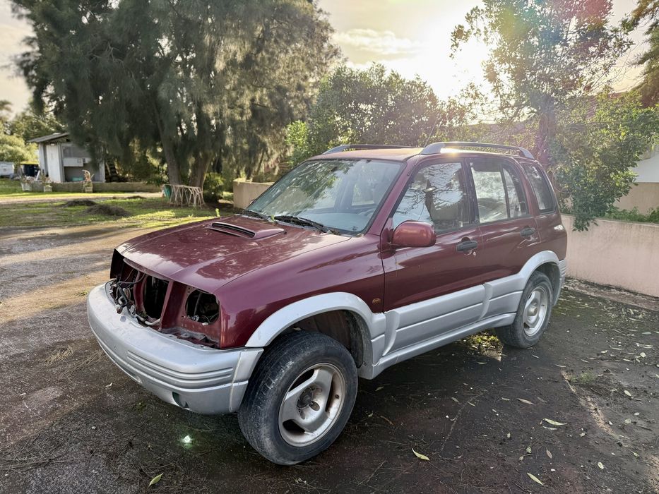 Suzuki Grand Vitara 2.0 TD (Peças)