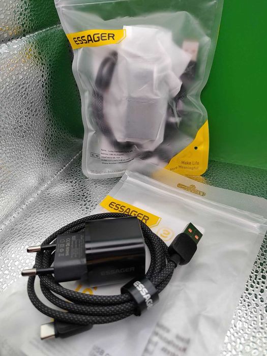 Ładowarki i kable do telefonów i samochodów – osobno i w zestawach