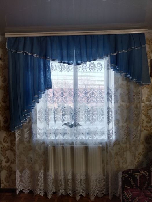 Продам ламбрикени та штори