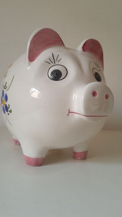 Mealheiro pintado á mão.