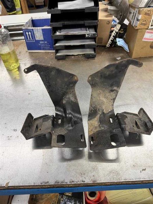 Land Rover Discovery 1 Parachoque suportes traseiros