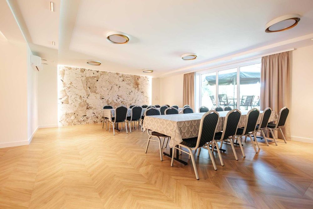 Noclegi dla pracowników, grup.