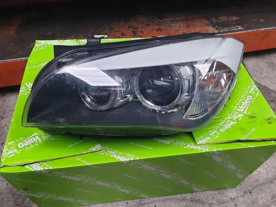 Farol Esquerdo X1 E84