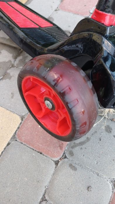 Самокат 3-х колісний