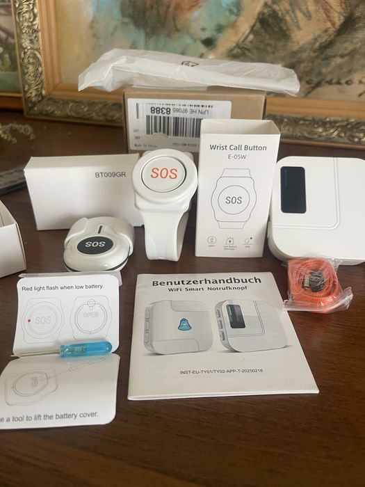 Система екстреного виклику Daytech WiFi Smart Notrufknopf