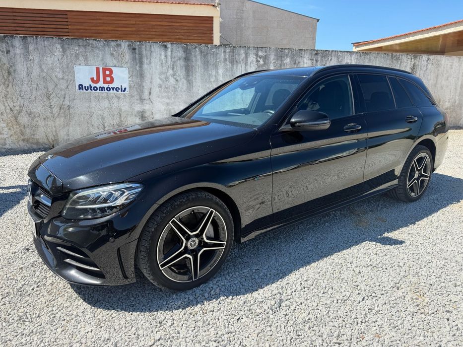 Mercedes-Benz C 300 de AMG Line