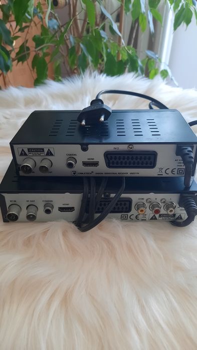 Dekoder/tuner tv (2 sztuki)